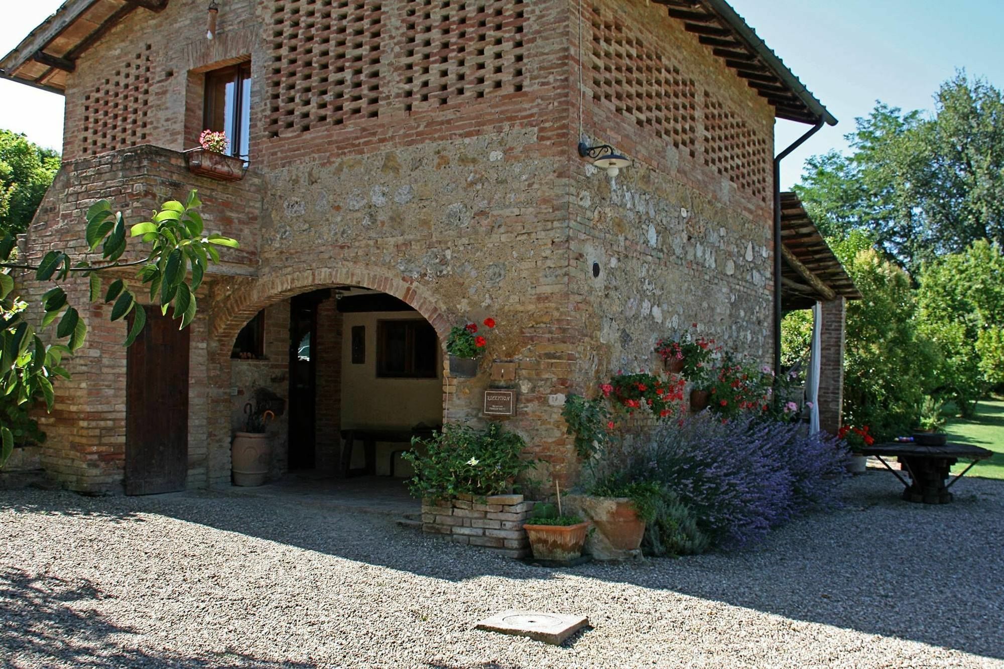 Agriturismo Poggio Salvi Sovicille Exterior foto